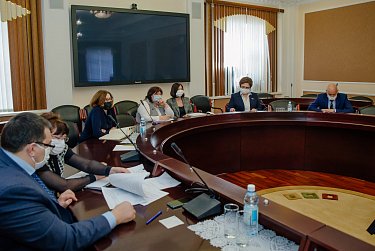 О повестке очередного заседания